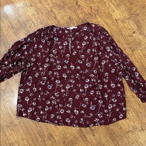 Pretty Fun2Fun burgundy floral blouse size 1X